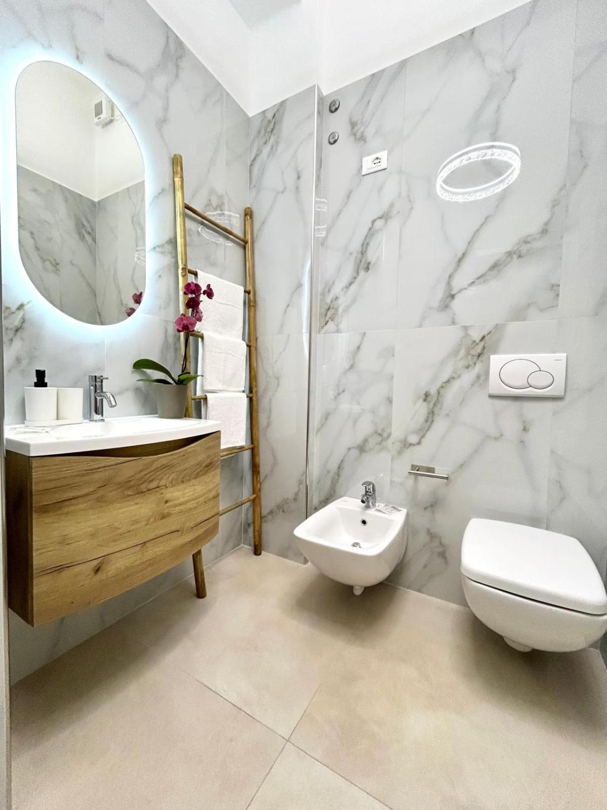 Sea Pearl Luxury Rooms La Spezia Eksteriør billede